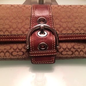 AUTHENTIC COACH WALLET